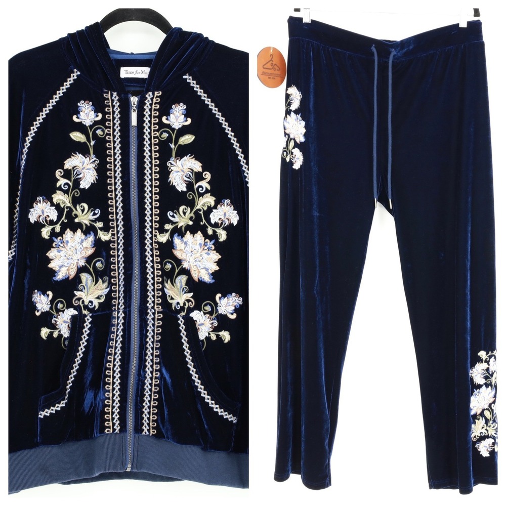 Time for Me Navy Blue Velvet Embroidered Floral Hoodie and Pants Set Size 01X